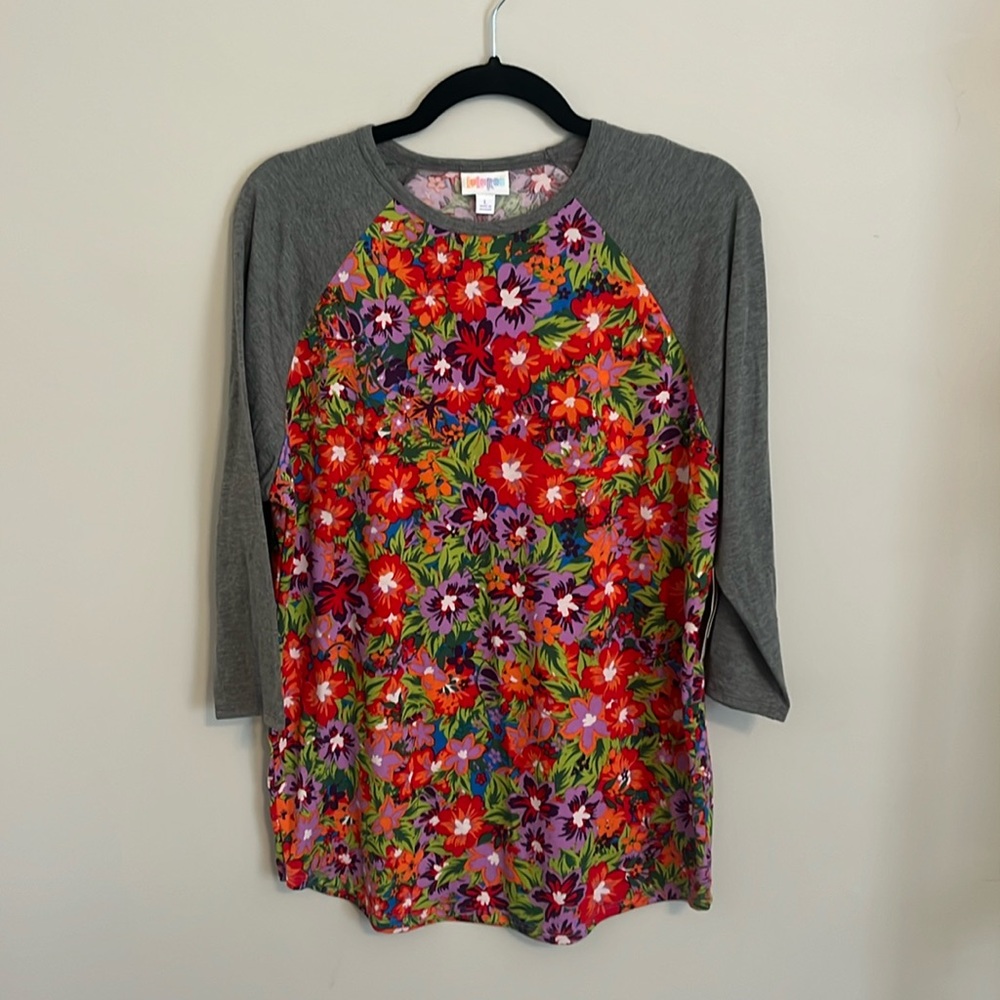 L Bright Floral LuLaRoe Randy Tee